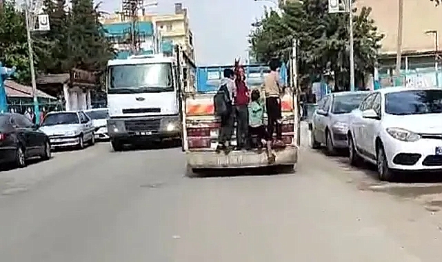Urfa'da öğrencilerin tehlikeli yolculuğu