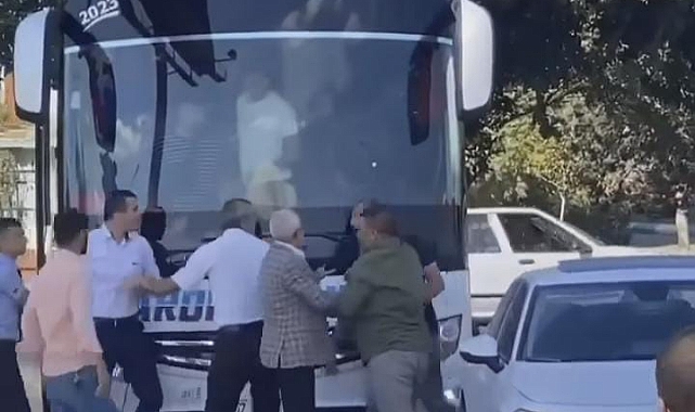 Yol verme kavgası! Tehditler havada uçuştu