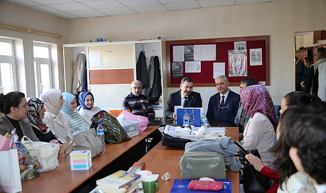 Baydilli öğretmenlerle buluştu