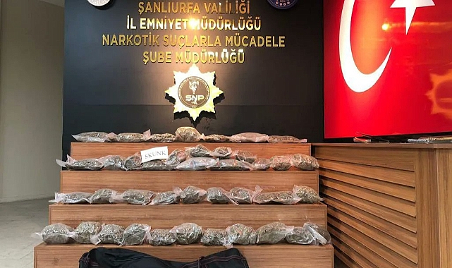 Emniyetten Narkotik Operasyonu: 3 gözaltı