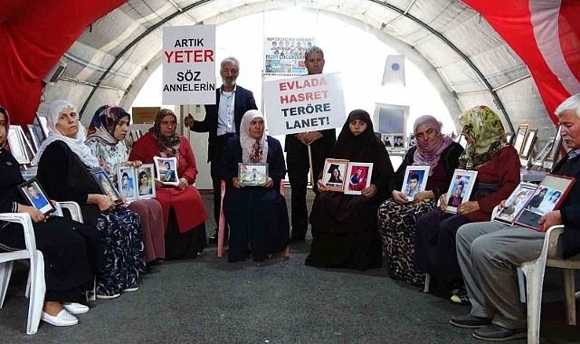 Evlat mücadelesindeki ailelerin nöbeti sürüyor