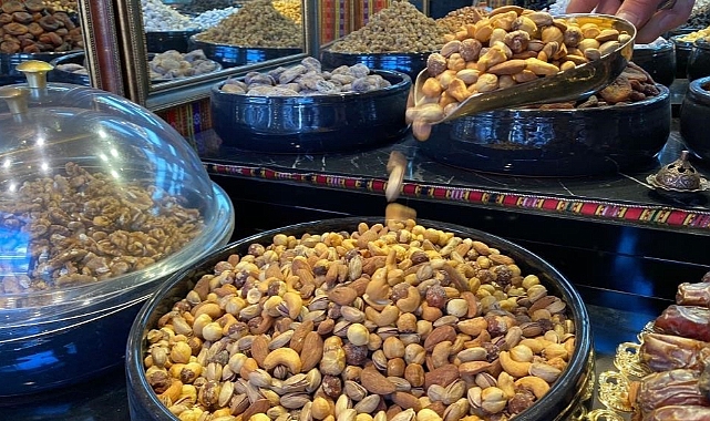 Havalar soğudu kışlık kuruyemişine talep arttı