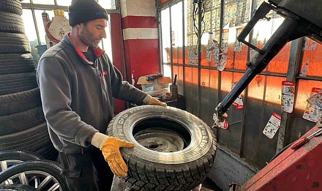 Kış erken geldi, lastikçilerde yoğunluk başladı