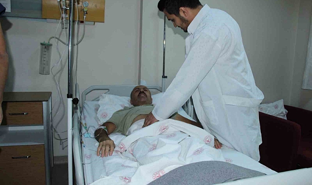 Kızını ziyarete geldi, kolon kanseri olduğunu öğrendi