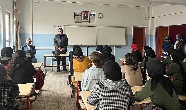 Müftülük 'Ailede Mahremiyet' konulu seminer düzenledi