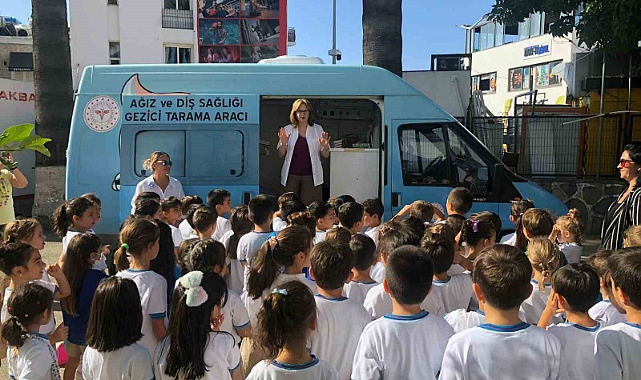 Öğrencilere ağız ve diş sağlığı bilgilendirmesi