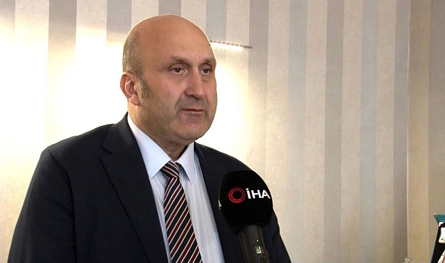 Prof. Dr. Levent Eraslan: "Tiktok için acil tedbirler alınmalı"