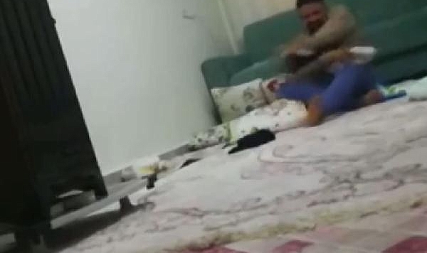 2 aylık bebeği öldüresiye döven baba hakkında karar çıktı