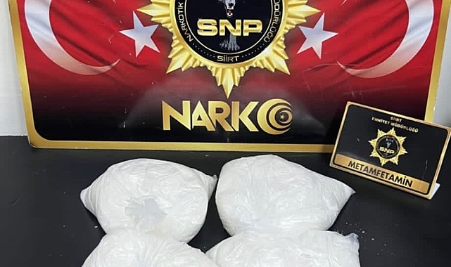 3 kilogram metamfetamin ele geçirildi: 3 kişi tutuklandı