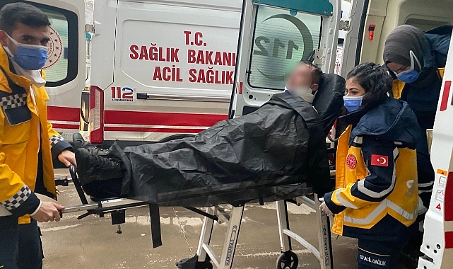 Askerleri taşıyan araç devrildi: 3 yaralı