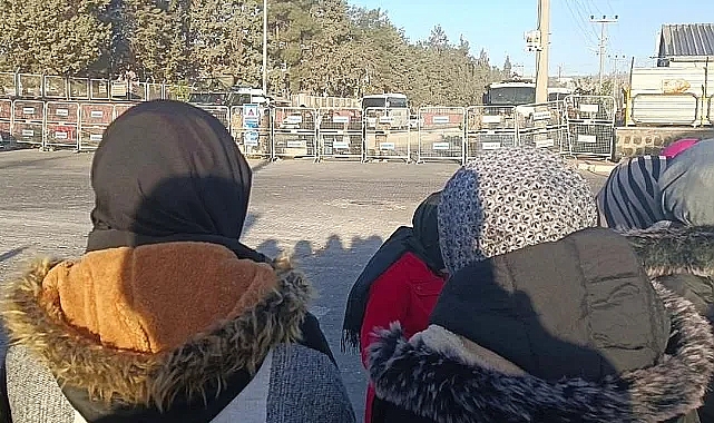 'Burda herkes mi patronun emrinde!'