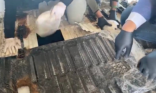 İki araçta toplam 60 kilo 600 gram uyuşturucu ele geçirildi