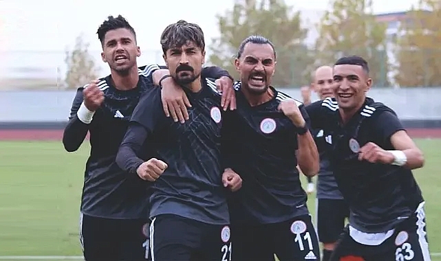 Kenetlenerek fark yarattılar