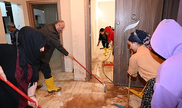 Selden zarar gören 330 esnafa 35 milyon destek ödemesi yapıldı