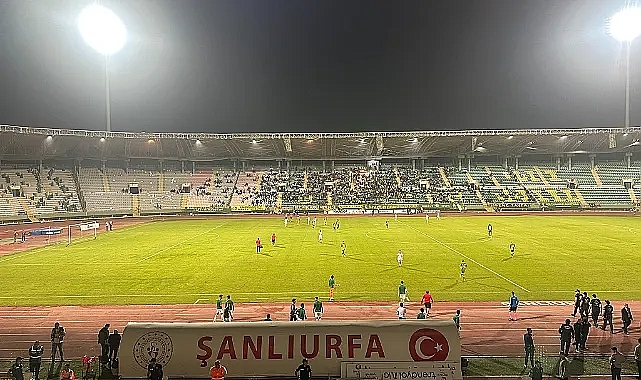 Taraftarsız bir takım isotsuz yemeğe benzer