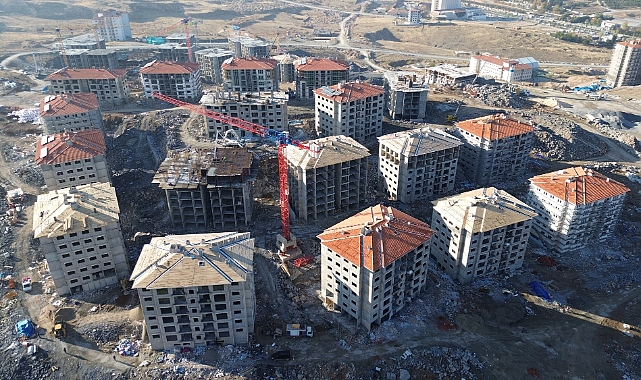 TOKİ deprem konutları hızla yükseliyor