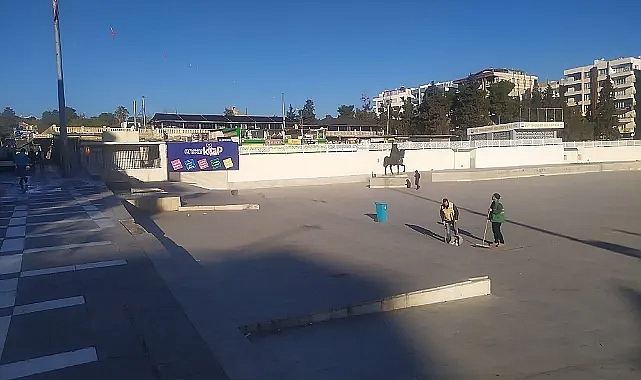 Topçu Meydanı'nda temizlik seferberliği