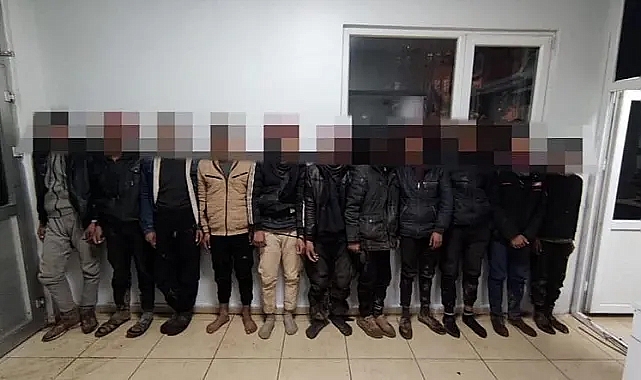 Urfa'da göçmen kaçakçılarına operasyon: 9 tutuklama