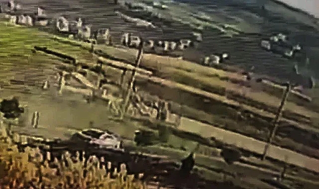 Urfa'da iki otomobil çarpıştı: Yaralılar var