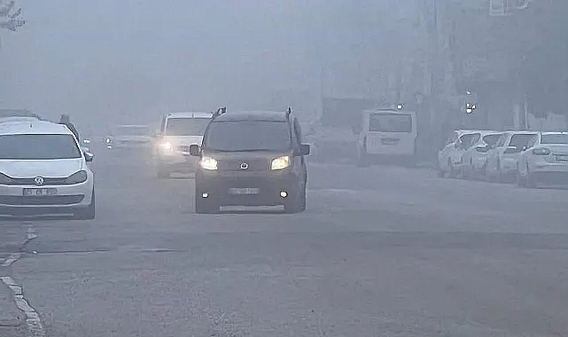 Urfa'da sis görüş mesafesini düşürdü