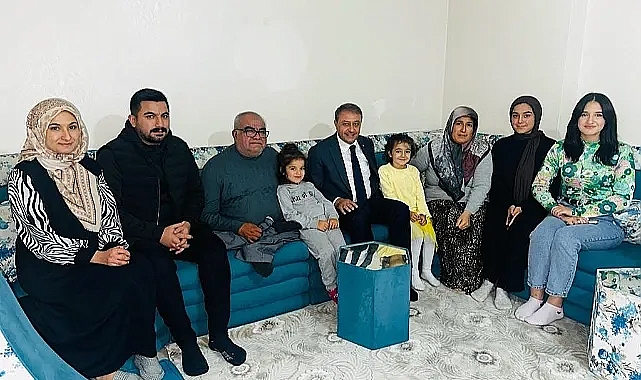 Vali Şıldak, hane ziyaretlerini de ihmal etmiyor