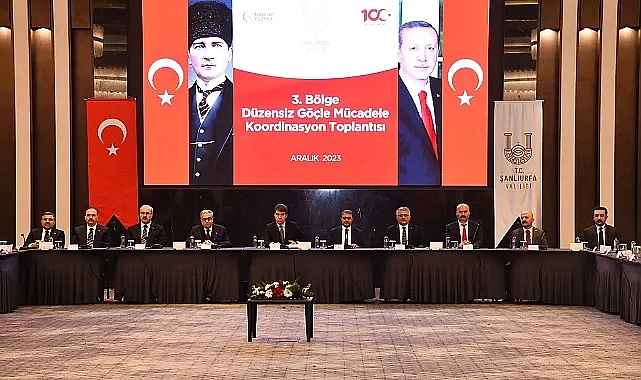Valiler, 'Düzensiz Göç'ü Urfa'da masaya yatırdı