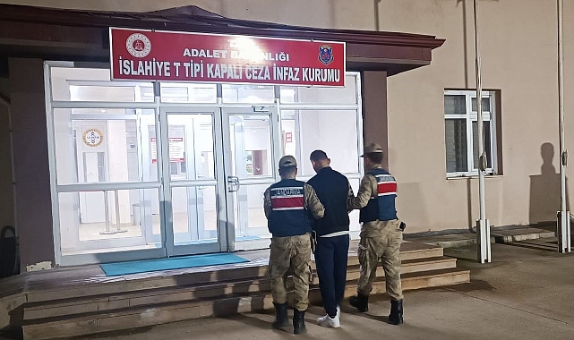 4 ayrı evde hırsızlık yapan 2 şüpheli jandarmadan kaçamadı