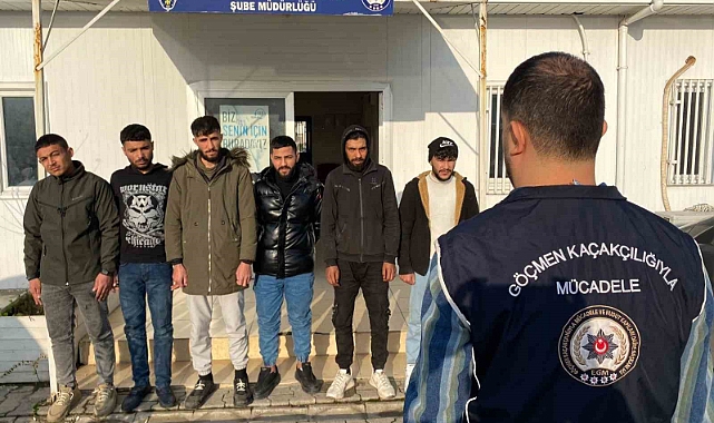 6 düzensiz göçmen sınır dışı edildi