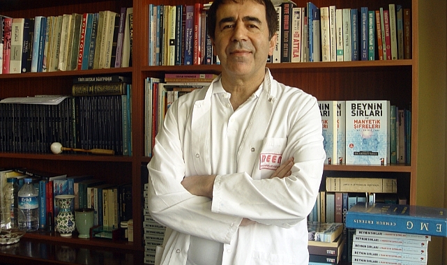 "Bakıyorlar ama görmüyorlar"