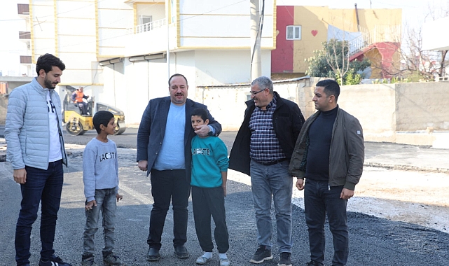 BAŞKAN EKİNCİ, ASFALT ÇALIŞMALARINI İNCELEYEREK MESAİYE BAŞLADI