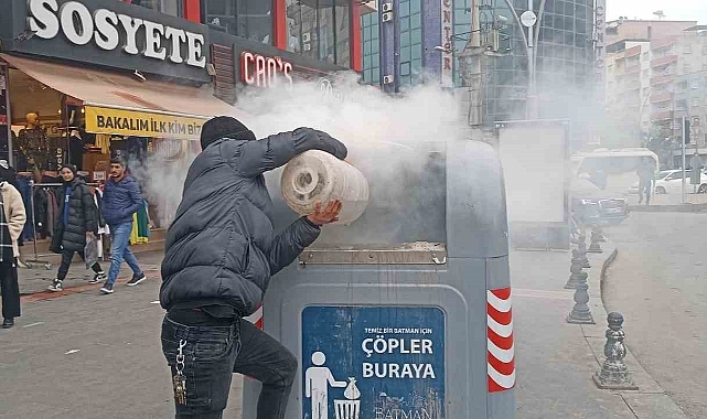 Çöp konteynerinde çıkan yangın büyümeden söndürüldü