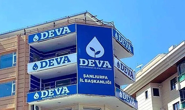 DEVA Partisi'nde istifa depremi