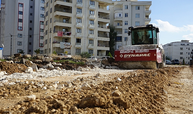 Karaköprü'de yol çalışmaları devam ediyor
