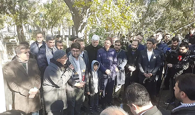 Kudüs Şairi, mezarı başında anıldı