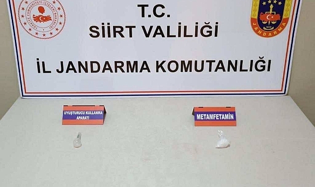 Metamfetamin ele geçirildi: 2 tutuklama