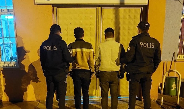 Motosiklet hırsızı 2 kişi tutuklandı