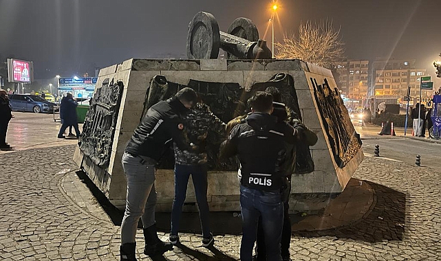 Narkotik polisleri torbacılara göz açtırmıyor