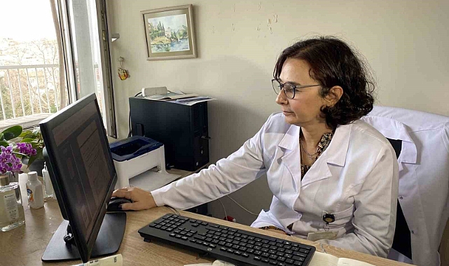 Prof. Dr. Yavuz, "Covid hala pandemik oranda kalabalıkta maske önemli"