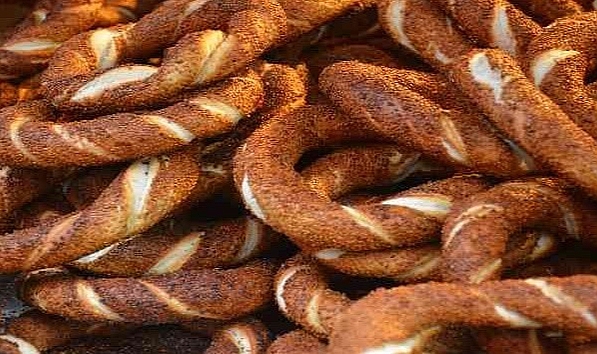 Simit 12,5 TL oldu