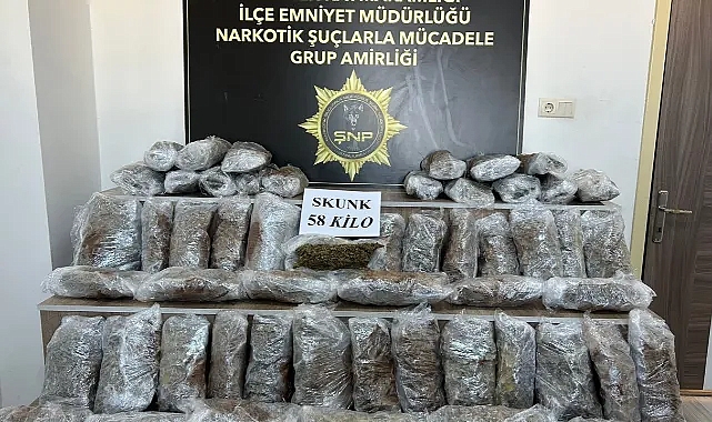 Urfa’da otomobilde 85 kilo skunk ele geçirildi