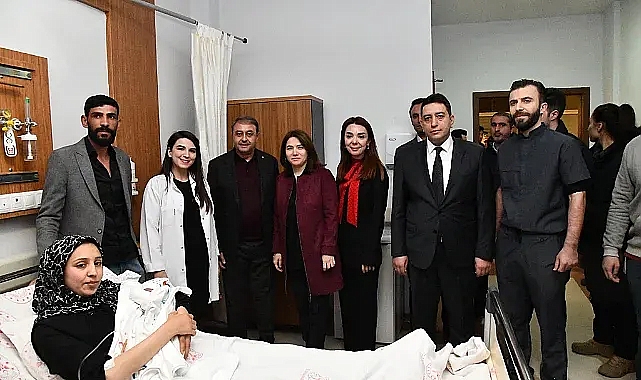 Urfa'da yılın ilk bebeği 'Fevzi' oldu