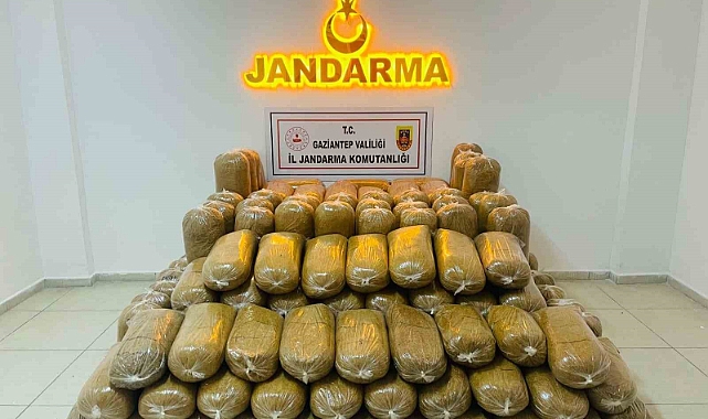 2 ton kaçak tütün ele geçirildi