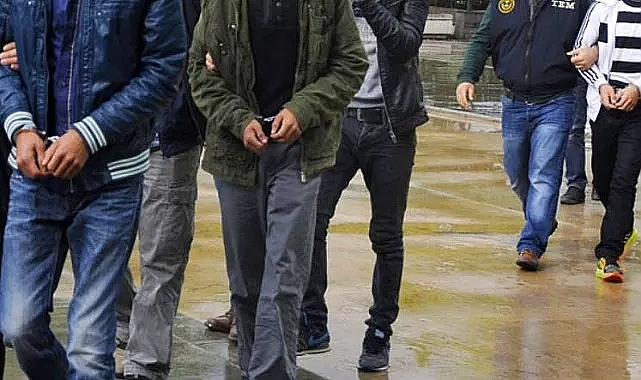 Emniyetten aranan şahıslara operasyon: 272 gözaltı