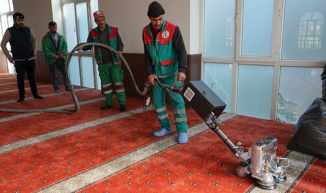 İbadethaneler ve camiiler Ramazan ayına hazırlanıyor