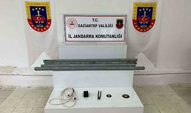 Trafik levhası hırsızına suçüstü