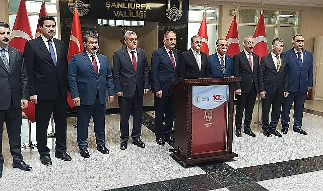 Bakan Özhaseki'nin ilk durağı Valilik oldu