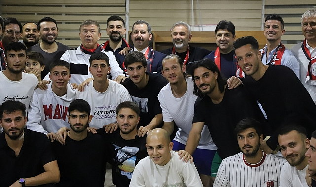 Baydilli'nin desteğiyle Karaköprü Belediyespor şampiyonluğa koşuyor