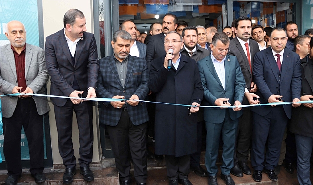 Baydilli'nin seçim ofisi coşkuyla karşılandı