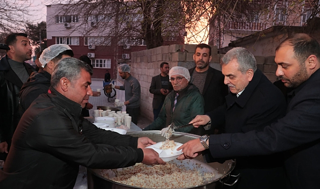 Beyazgül ve Atilla Ceylanpınar’da gönülleri fethetti
