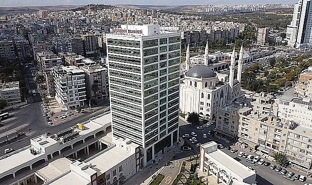 Büyükşehir için 23 aday yarışacak!